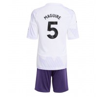 Manchester United Harry Maguire #5 Koszulka Wyjazdowa dzieci 2025-26 Krótki Rękaw (+ krótkie spodenki)